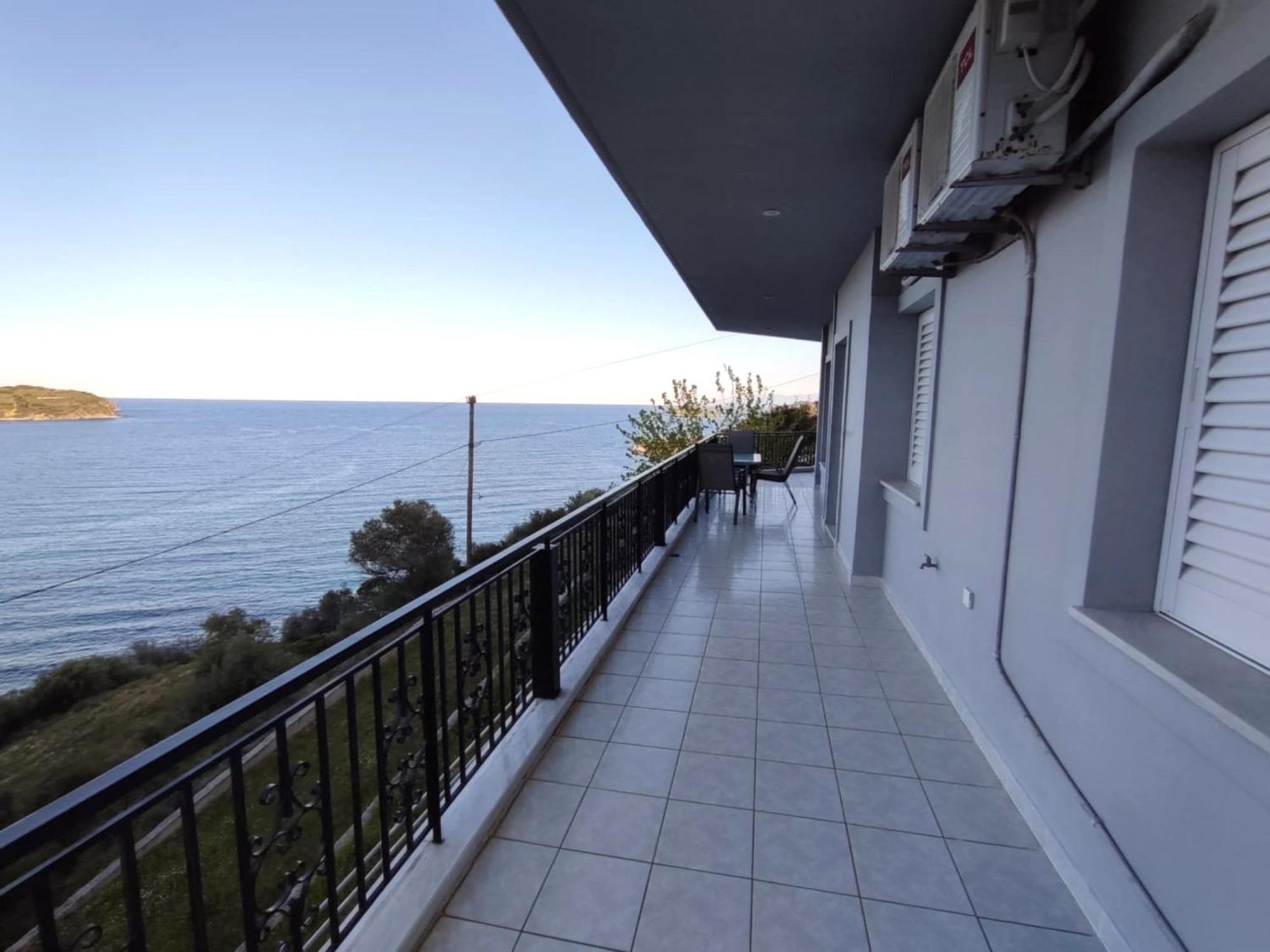 Aegean Beachfront Petriai Exterior photo